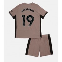 Tottenham Hotspur Ryan Sessegnon #19 Tretí Detský futbalový dres 2023-24 Krátky Rukáv (+ trenírky)